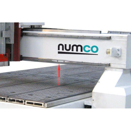 Numco Zvýšení průchodu mezi portálem a stolem na 400 mm ROP00022