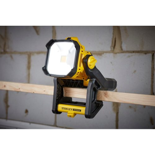 Aku pracovní LED reflektor Stanley FatMax V20 SFMCL030B 18V bez nabíječky a baterie - Obrázek 2