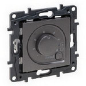 Legrand Niloé Step termostat pro podlahové topení s čidlem ocel 863442
