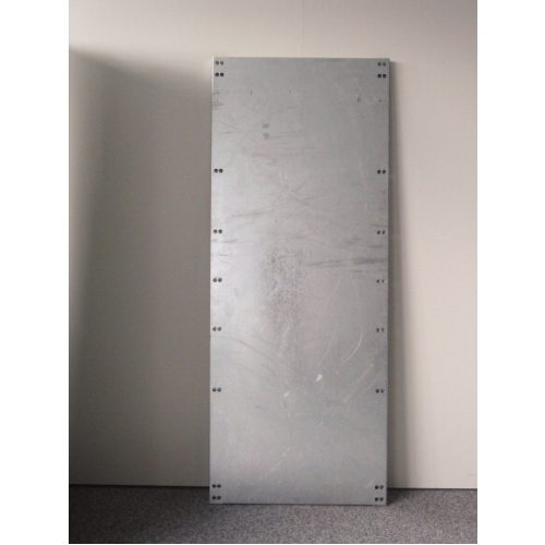 Montážní panel přes celou skříň ŠxV=800x2000