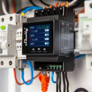 4x16A 110-230V WiFi LAN