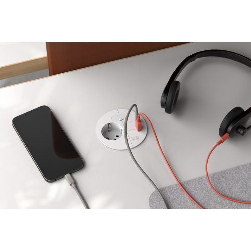 Stolní zásuvka BACHMANN 938.302 Loop in Charge bílá 230V + USB nabíječka - Obrázek 2