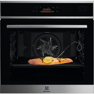 Electrolux EOB8S39WX parní trouba SteamBoost