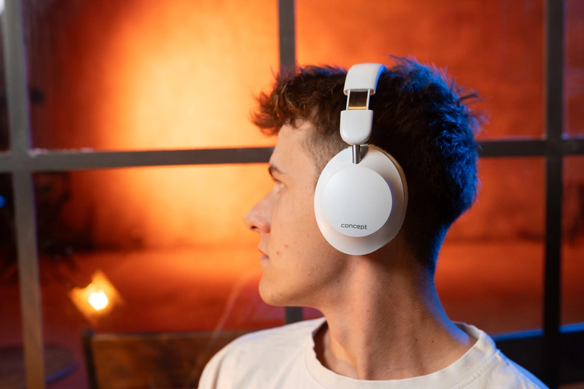 Concept Bezdrátová sluchátka SoundJoy HS4081 - Obrázek 2