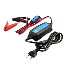 Victron Energy Blue Smart IP65 6/12V 1