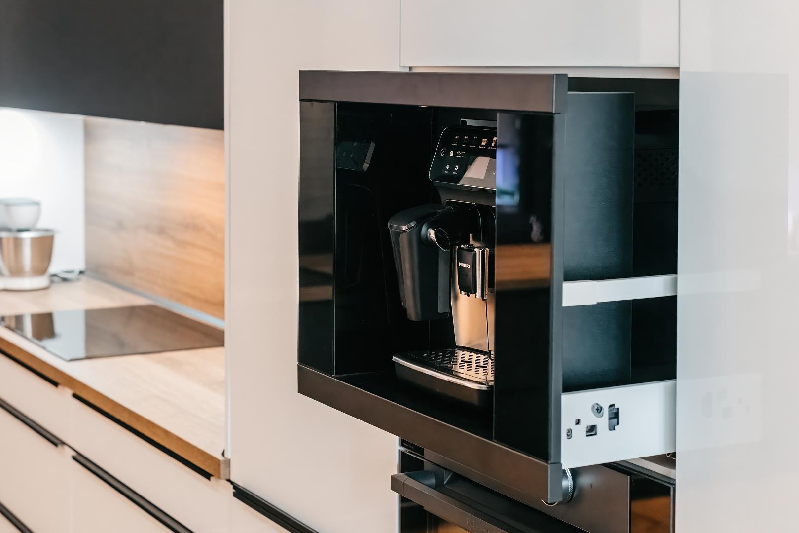 Kluge CoffeeCase KFB21BB vestavná schránka pro kávovar 240x325 mm - Obrázek 2