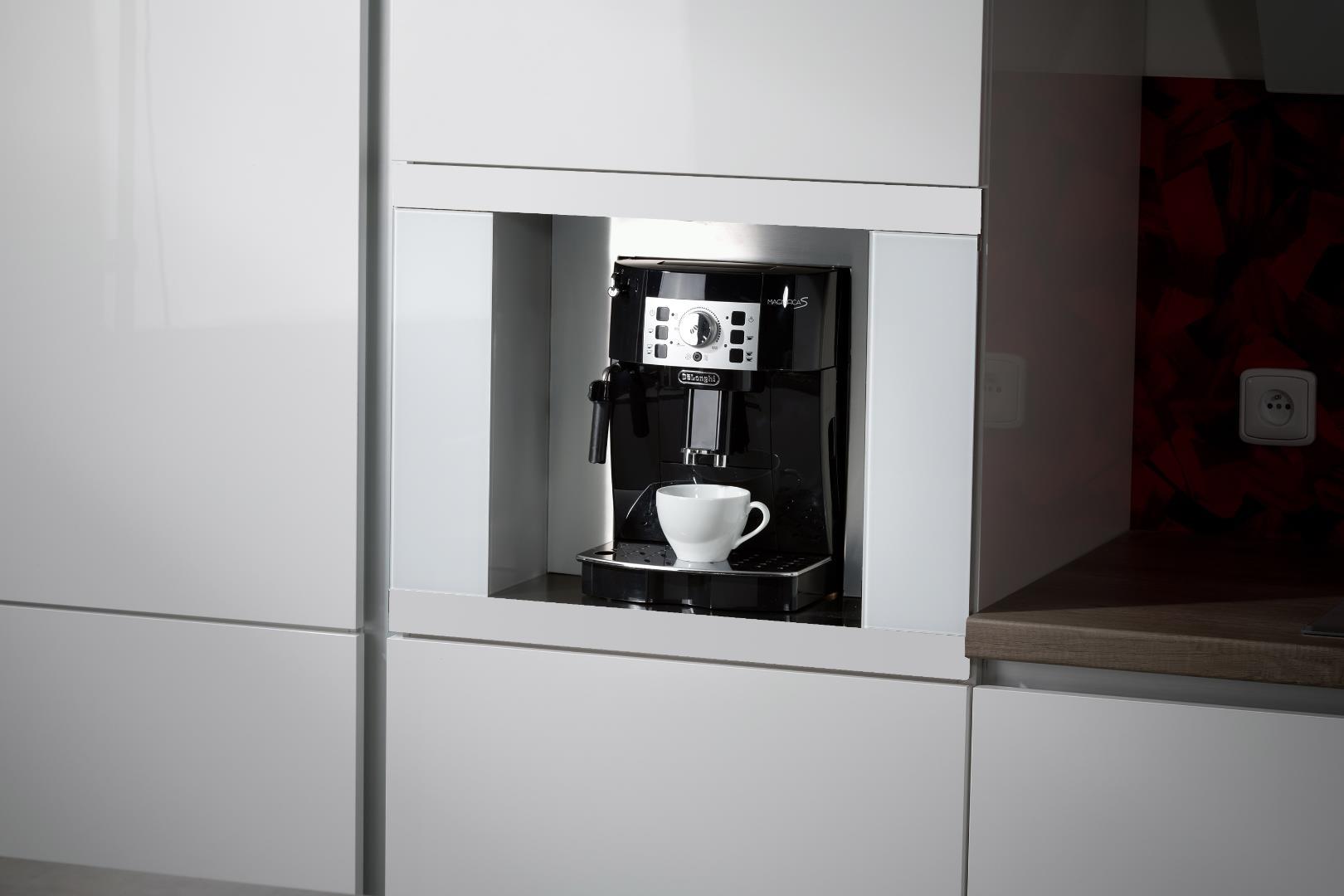 Kluge CoffeeCase KFB25WW vestavná schránka pro kávovar 255x365 mm