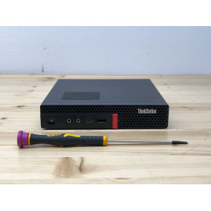 Lenovo ThinkStation P330 Tiny